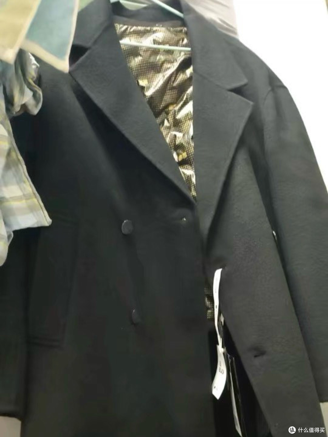 寒潮天大衣VS棉服：保暖不臃肿的3个穿搭心法