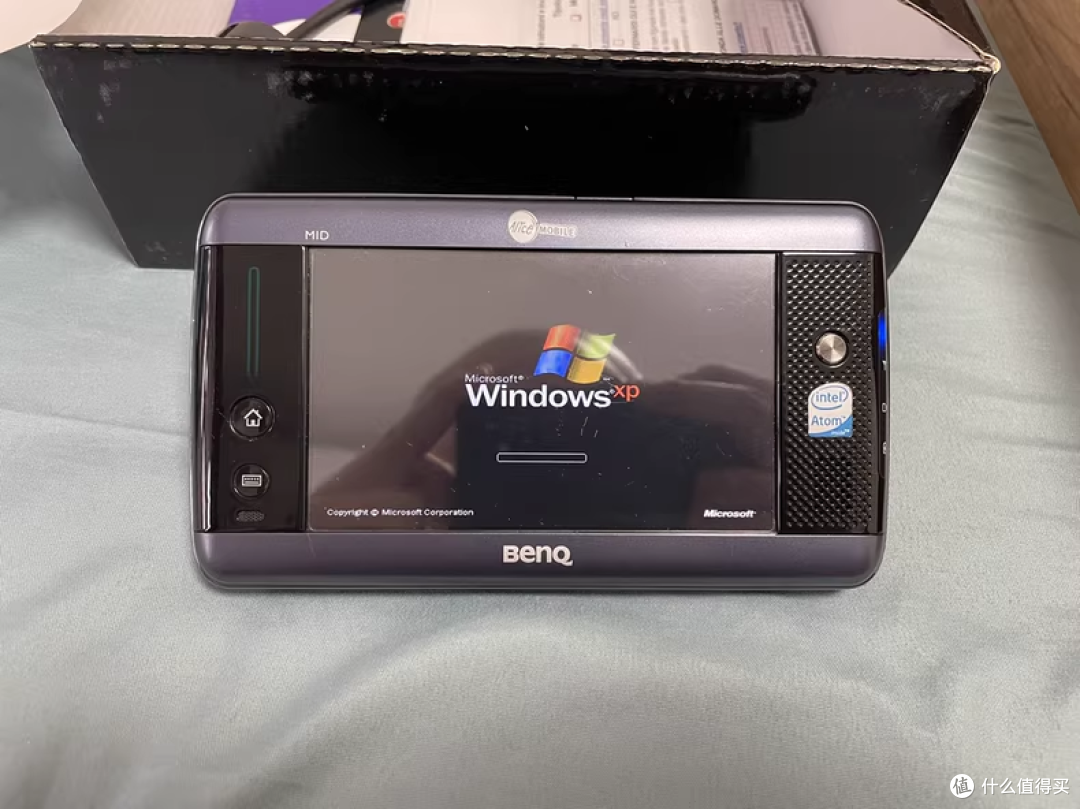 17年前的XP掌上电脑长这样？还记得Windows XP开机画面么