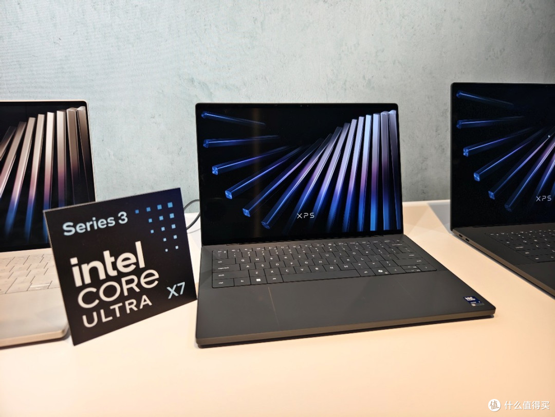 戴尔XPS 14亮相CES2026,酷睿Ultra加持,重量更轻,续航更长