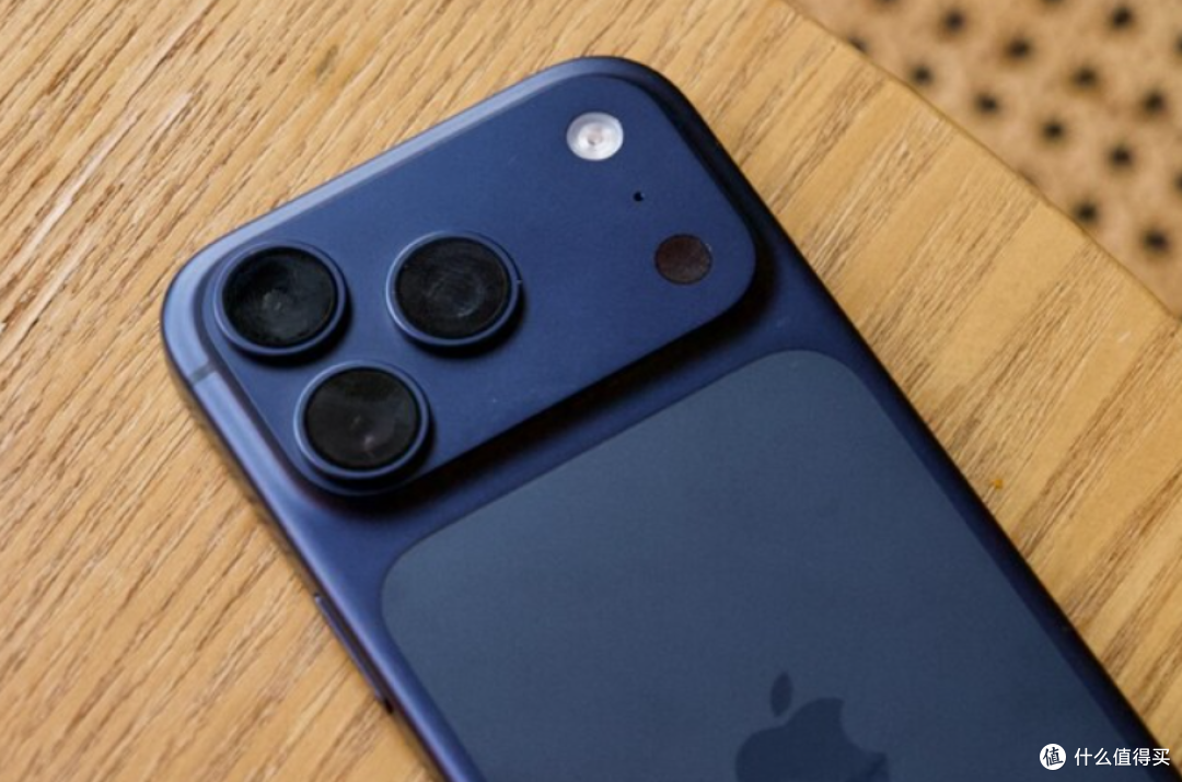 iPhone17 Pro跌至“新低价”,512GB+4800万+IP68,终于等到了