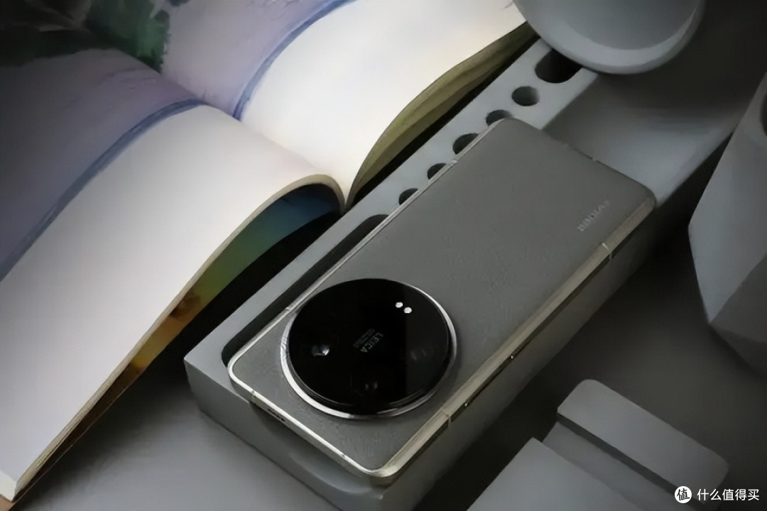 小米坚决清仓,16GB+1TB跳水3800元,顶配版旗舰降至“谷底价”