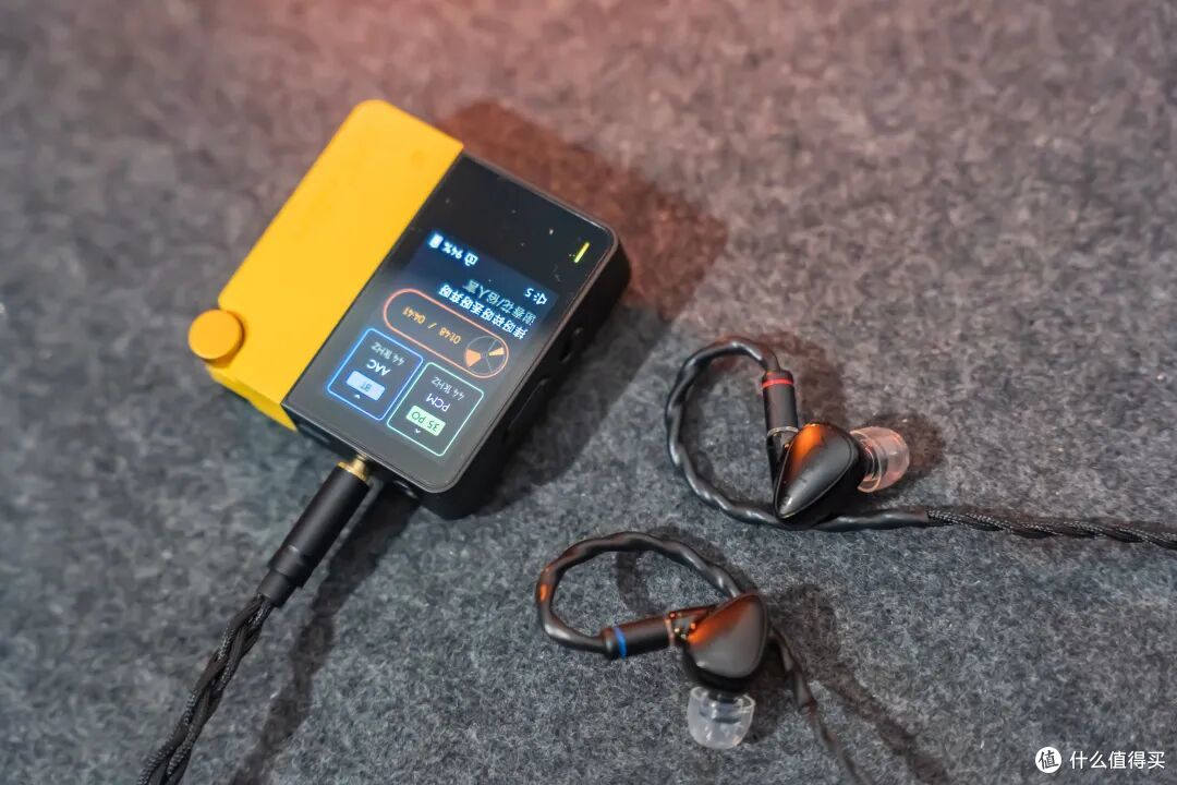 iPhone音频新外挂到手!磁吸双模+独立供电,这次有点东西