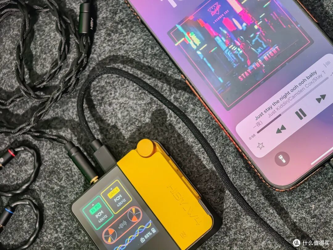 iPhone音频新外挂到手!磁吸双模+独立供电,这次有点东西