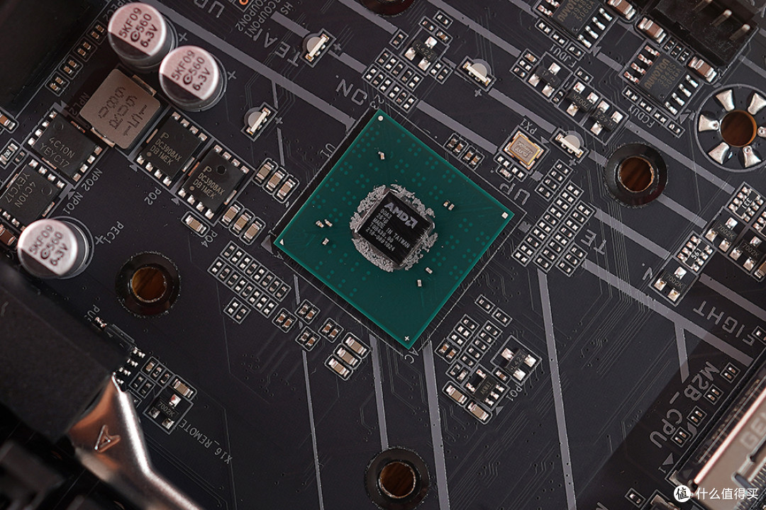中端热门板,技嘉B850M AORUS PRO WIFI7电竞雕开箱分享