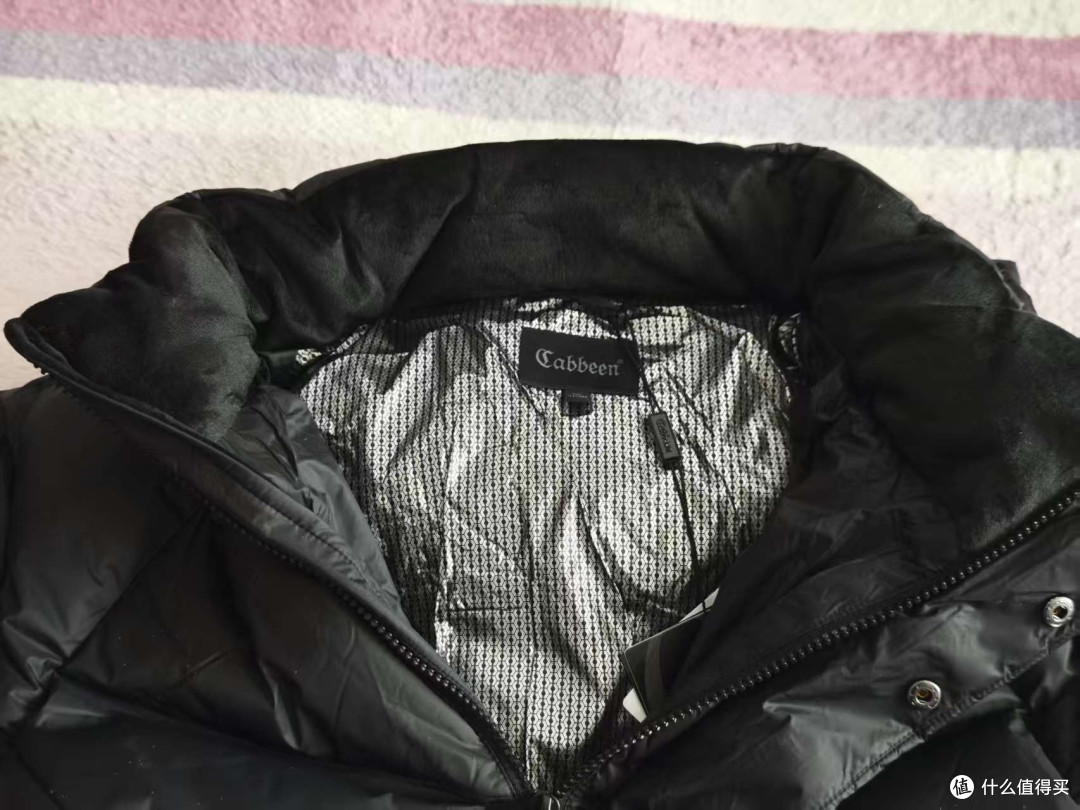 427元史低价格的卡宾鹅绒服,三防面料。还有漏可以捡。