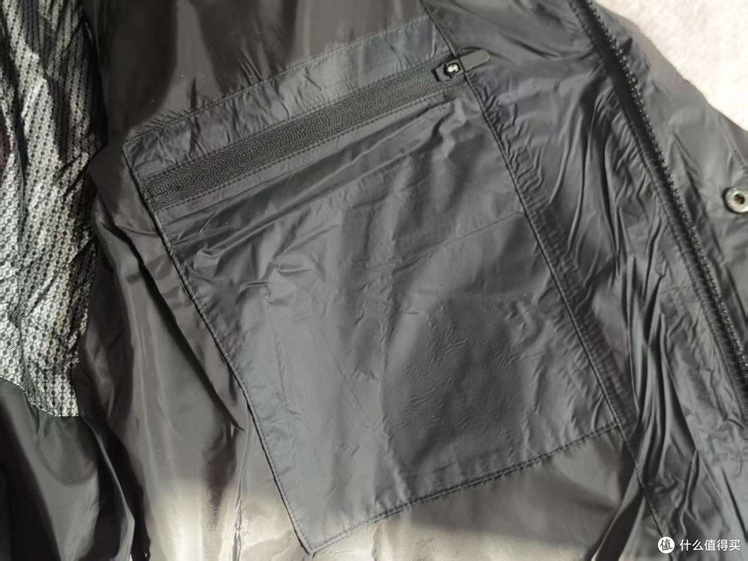 427元史低价格的卡宾鹅绒服,三防面料。还有漏可以捡。