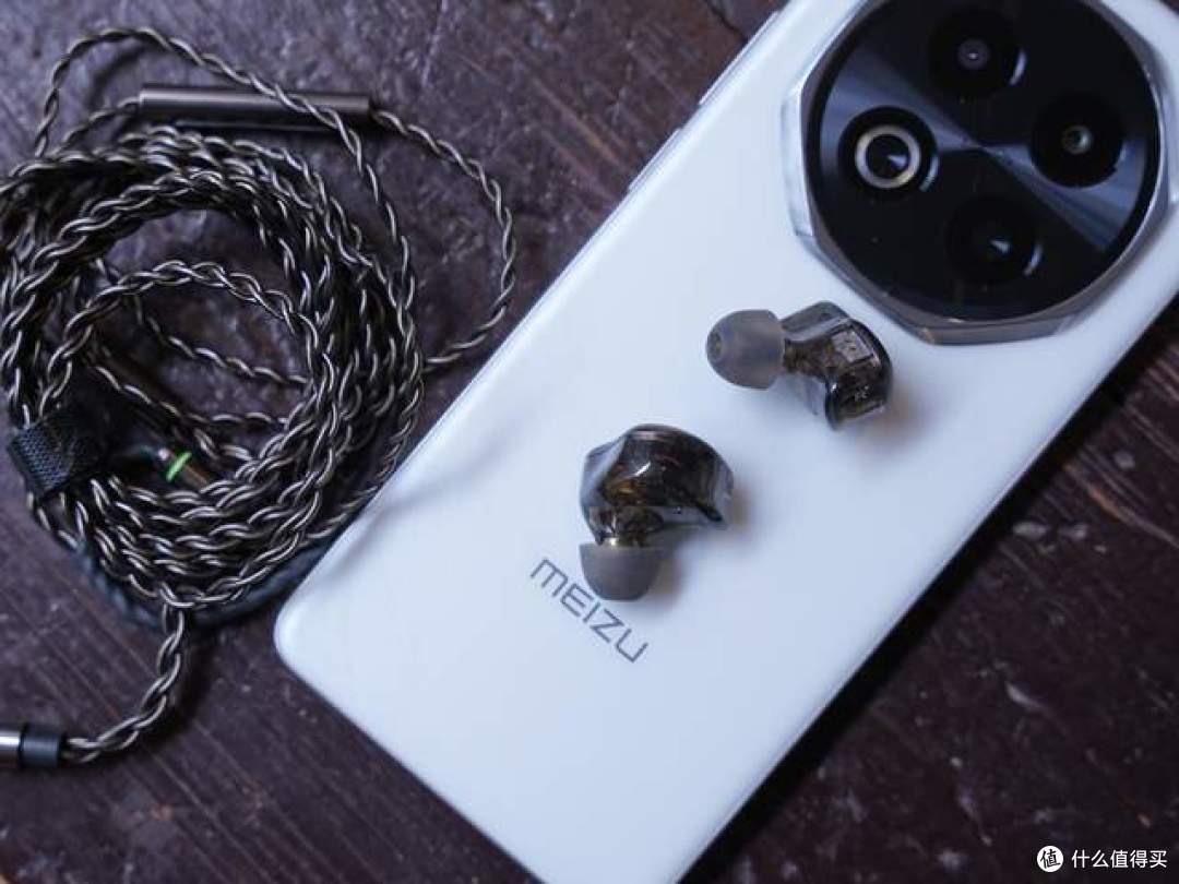 169 元的西圣 HiFi 1,用了两周后我开始怀疑百元耳机的上限