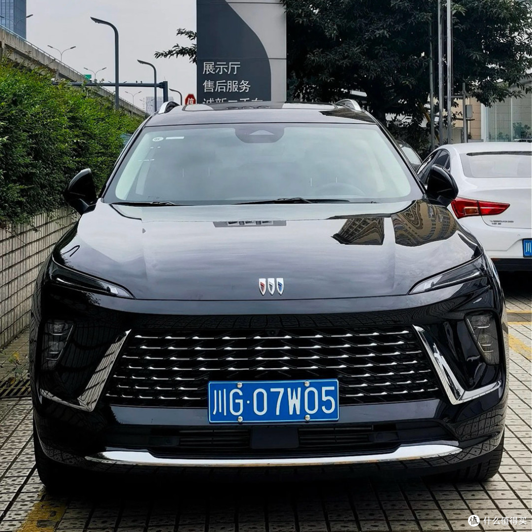 别克昂科威Plus:越级大五座SUV,开启高品质出行新篇章