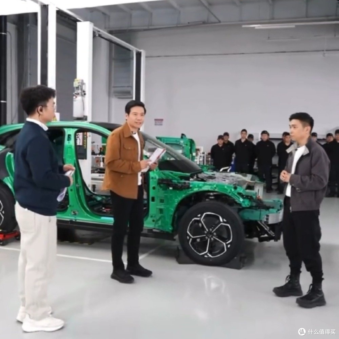 4小时拆车+承诺改小字!雷军正面硬刚所有质疑