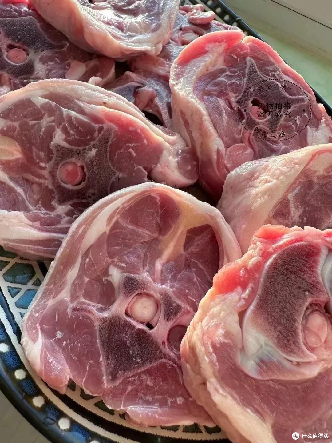 买羊肉:内行人专挑这5个部位,羊肉鲜嫩无膻味,肉贩夸你是行家