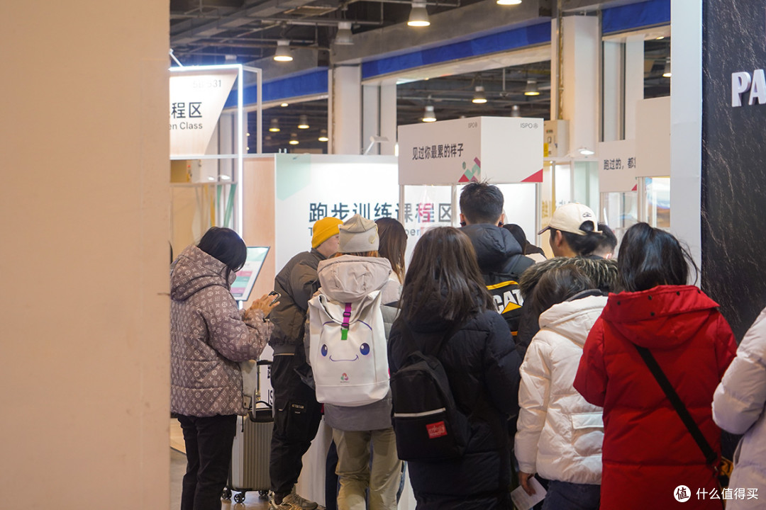 ISPO Beijing 2026现场观察:天石鹅铠甲全线装备实拍与体验