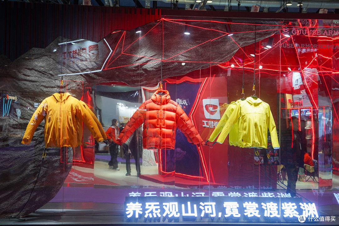 ISPO Beijing 2026现场观察:天石鹅铠甲全线装备实拍与体验