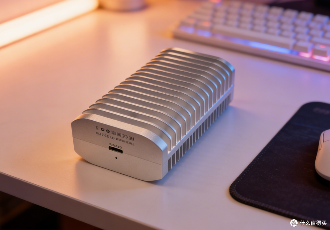 铁威马D1 SSD Pro雷电5硬盘盒实测,速度直接快到飞起