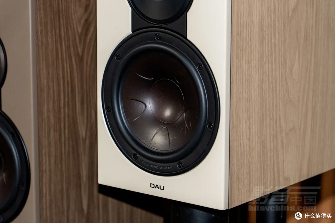 DALI(达尼) SONIK 7+SONIK 3：只听一次，就足够印象“声刻”