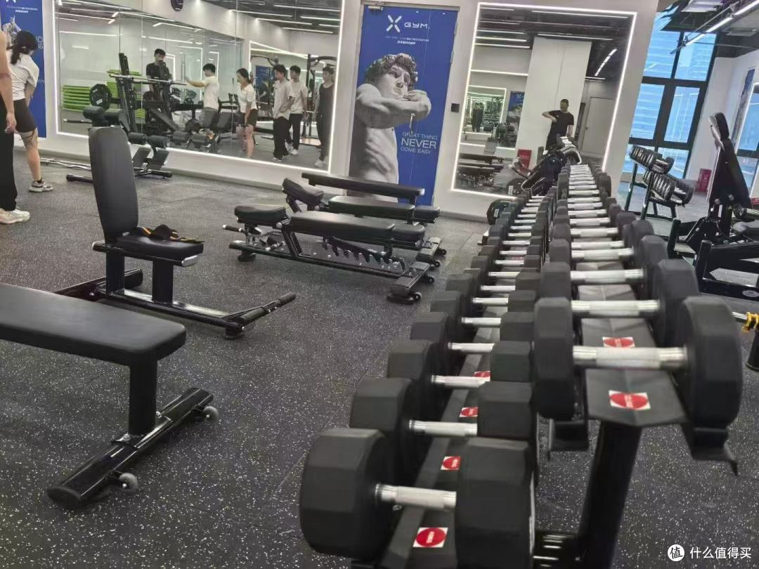 迈宝赫健身器材案例图