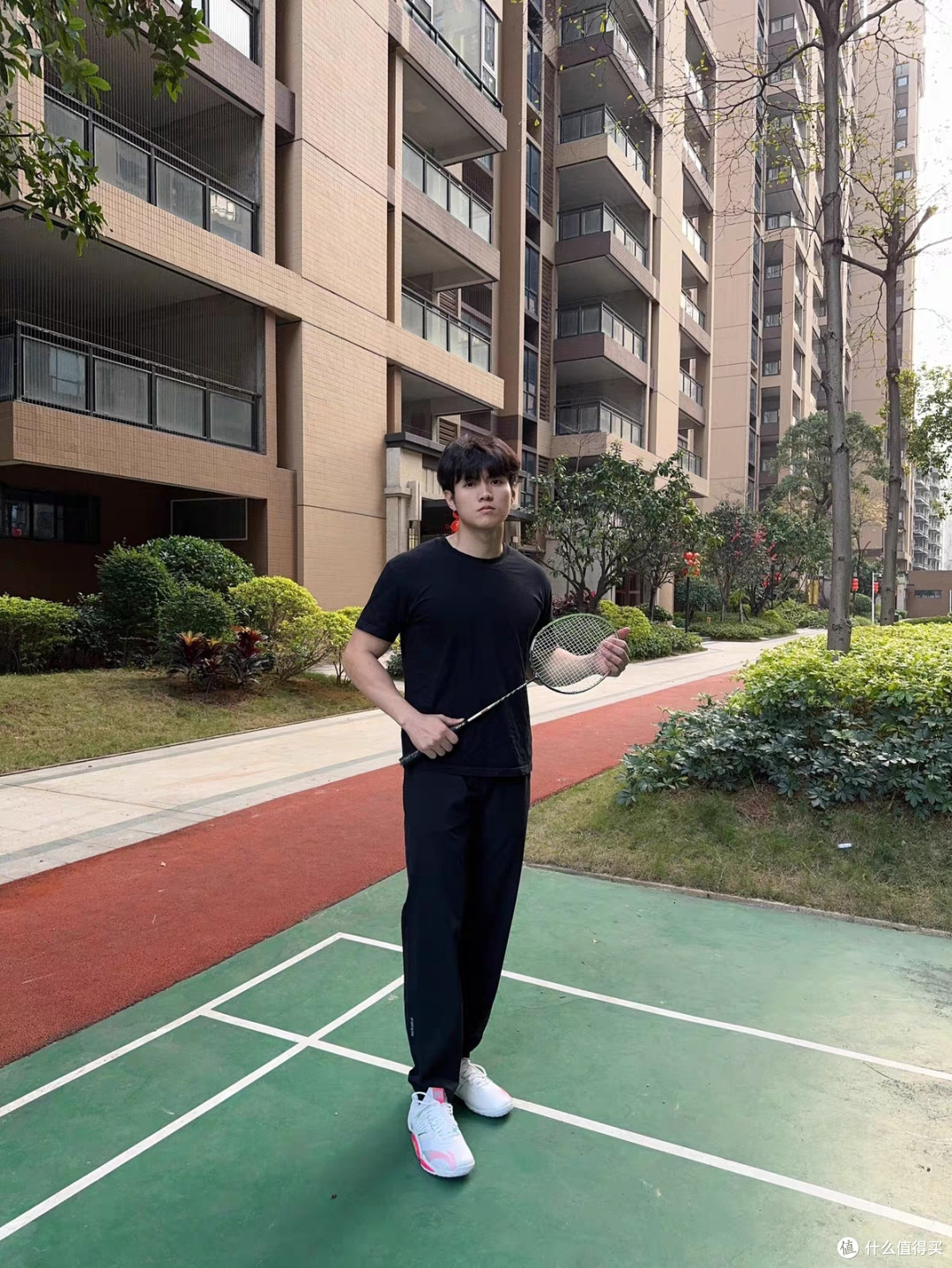 李宁突袭Ⅳ：专业羽毛球鞋