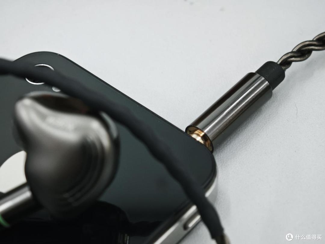 百元封神?西圣 Hifi 有线耳机:可能是年度最卷的声学怪物