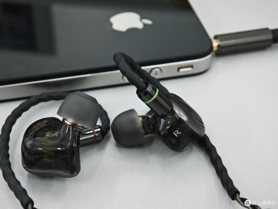 百元封神?西圣 Hifi 有线耳机:可能是年度最卷的声学怪物