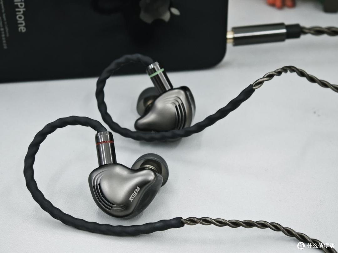 百元封神?西圣 Hifi 有线耳机:可能是年度最卷的声学怪物