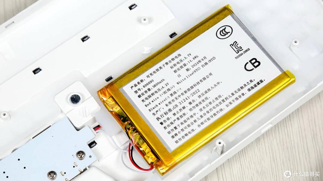 微星GK300机械键盘,PBT键帽+热插拔+RGB灯效,办公游戏无缝切换