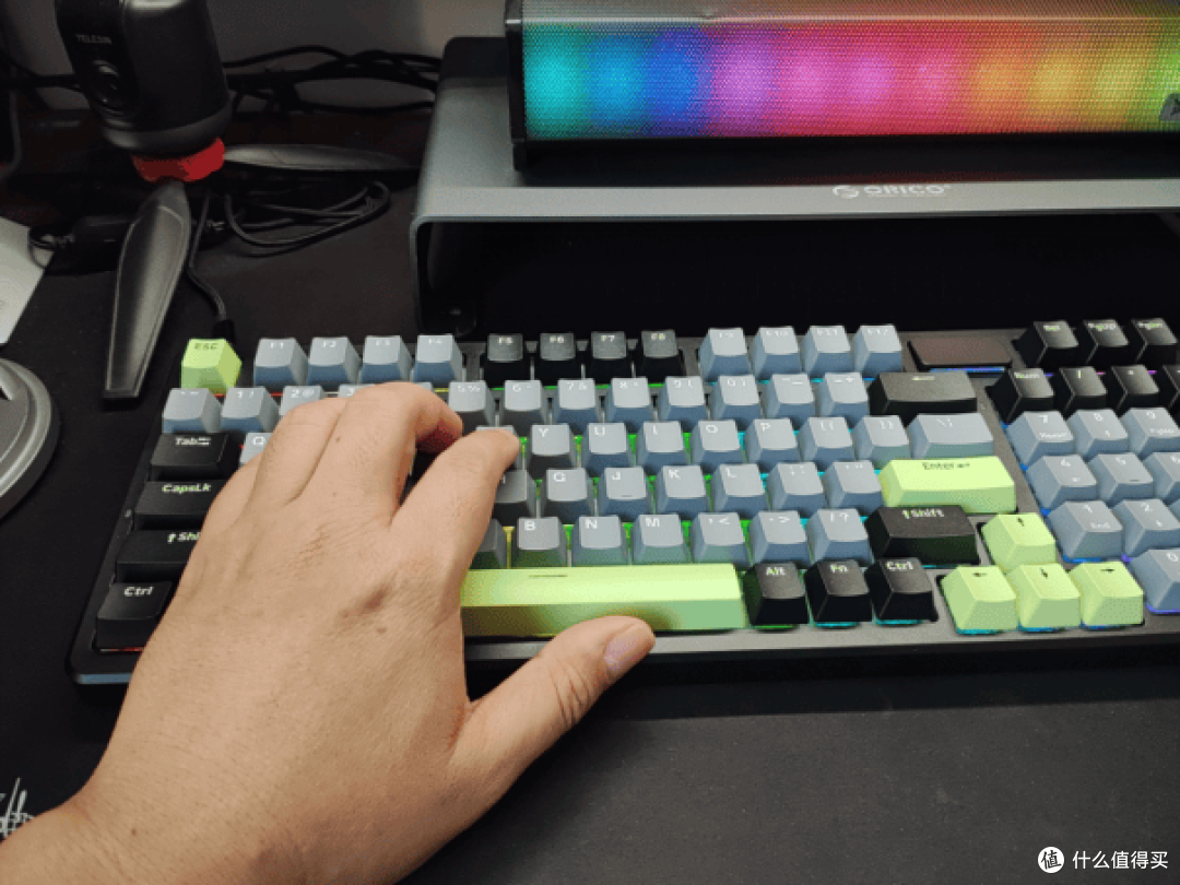 原生双 8K 王者！键鼠绝佳搭配- 雷柏VT9MAX键鼠V700DIY-98键盘