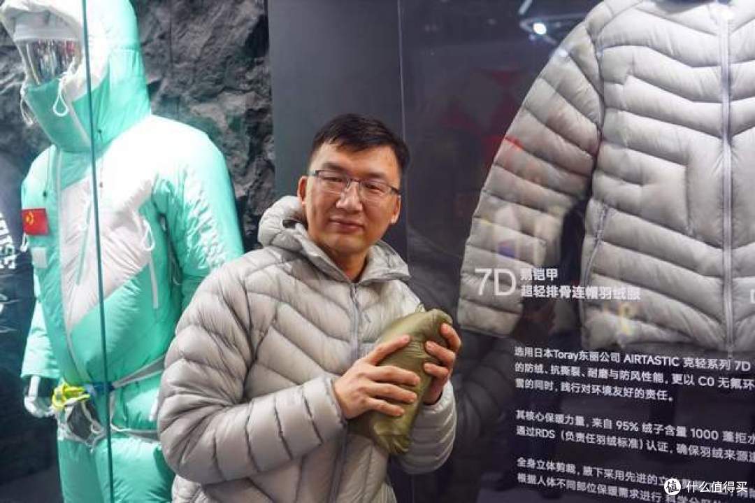 鹅铠甲，顶峰见！ISPO2026探店天石，国产户外装备硬核实力藏不住