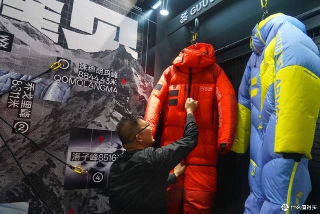鹅铠甲，顶峰见！ISPO2026探店天石，国产户外装备硬核实力藏不住
