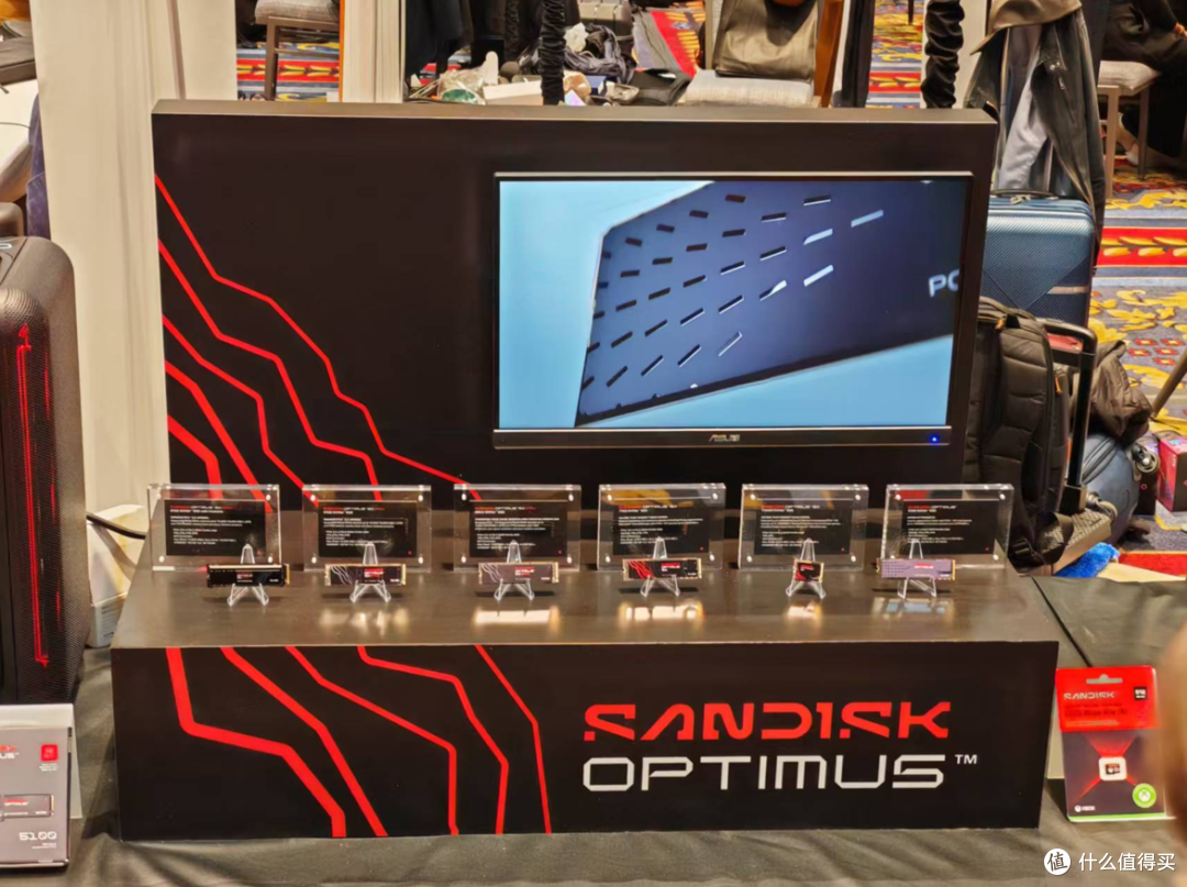 焕新出发,存储无界!全新SANDISK Optimus系列亮相 CES 2026