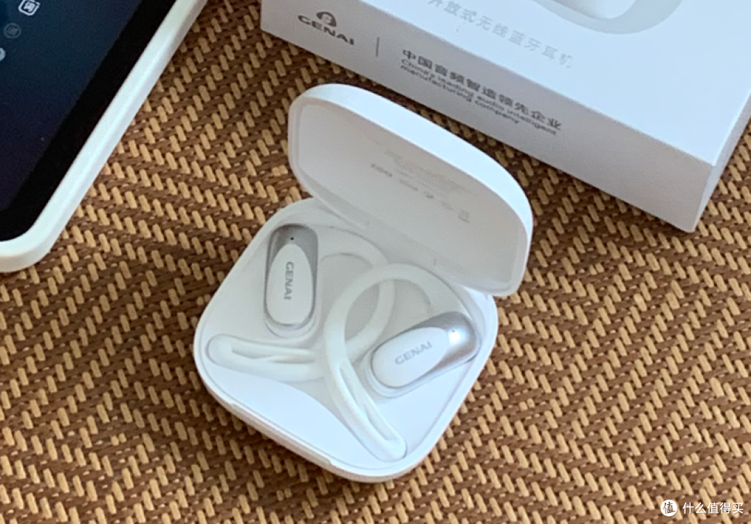 除了品牌和价格，选开放式耳机要注意什么？怎么选才能选到优质的