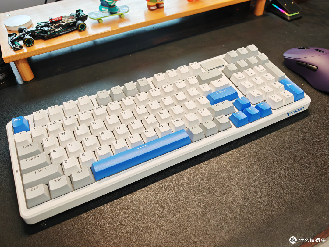充一次电用三年?雷柏又有黑科技,VT9+V700DIY-98长续航版实测