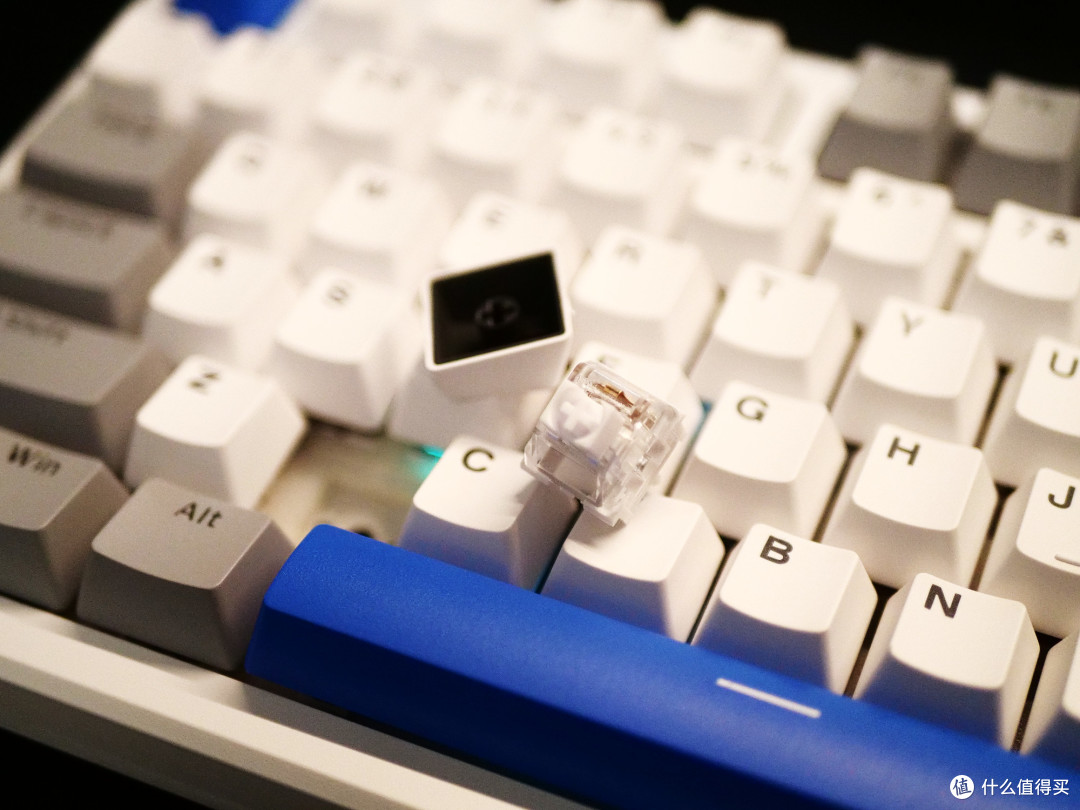 充一次电用三年?雷柏又有黑科技,VT9+V700DIY-98长续航版实测