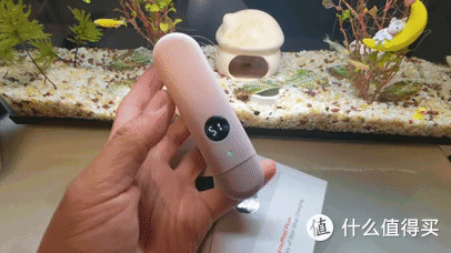 你见过有充电仓的充电宝吗?iWALK子母款胶囊充电宝让充电减负