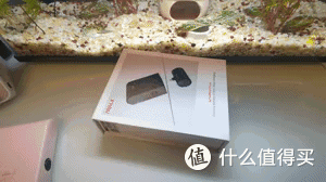 你见过有充电仓的充电宝吗?iWALK子母款胶囊充电宝让充电减负