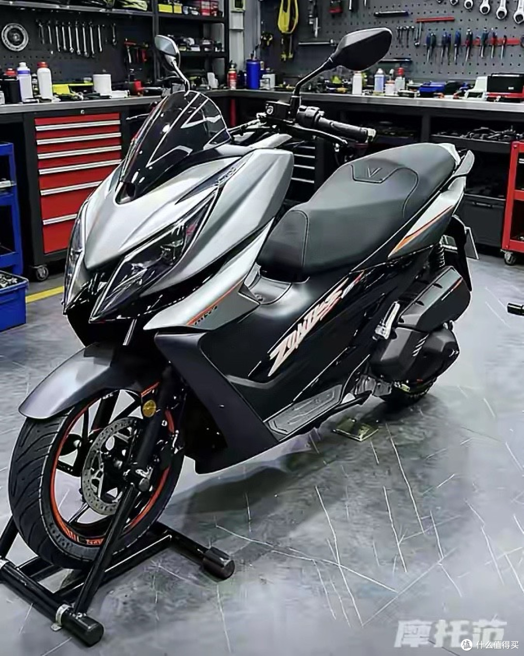 升仕陶老板曝150V狠料 108kg轻量化+性能称王,通勤党羡慕哭