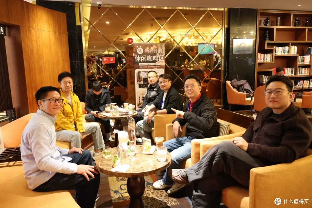 以音会友 惬意相聚:新昇音响休闲咖啡区亮相广州国际音响唱片展