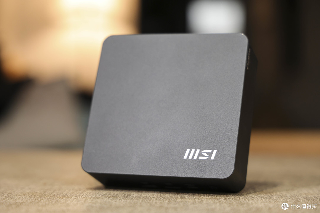 小巧易用的高性能迷你主机，微星Cubi NUC AI 1UM迷你电脑分享