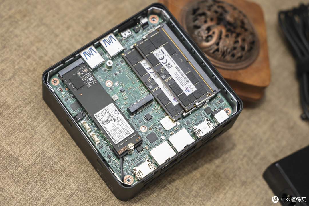 小巧易用的高性能迷你主机，微星Cubi NUC AI 1UM迷你电脑分享