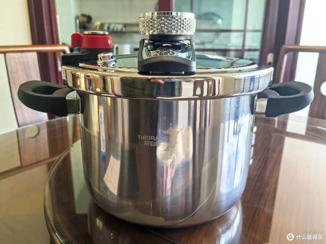 8L超大容量帝伯朗星驰压力锅体验:量再大,一锅炖得下