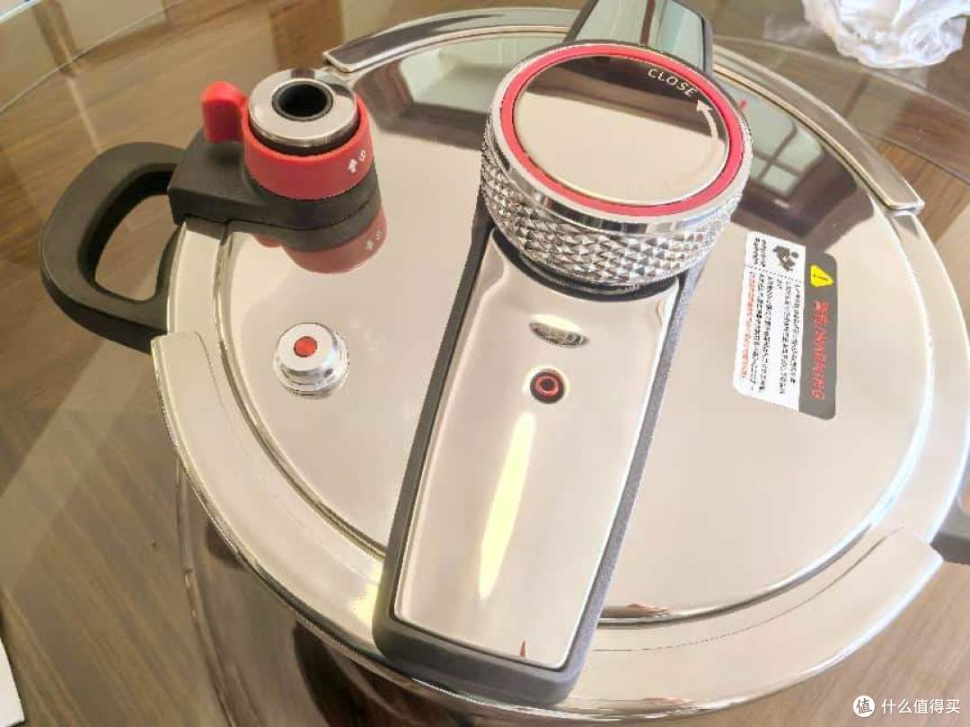 8L超大容量帝伯朗星驰压力锅体验:量再大,一锅炖得下