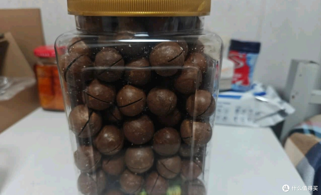 百草味夏威夷果：年度美食盘点
