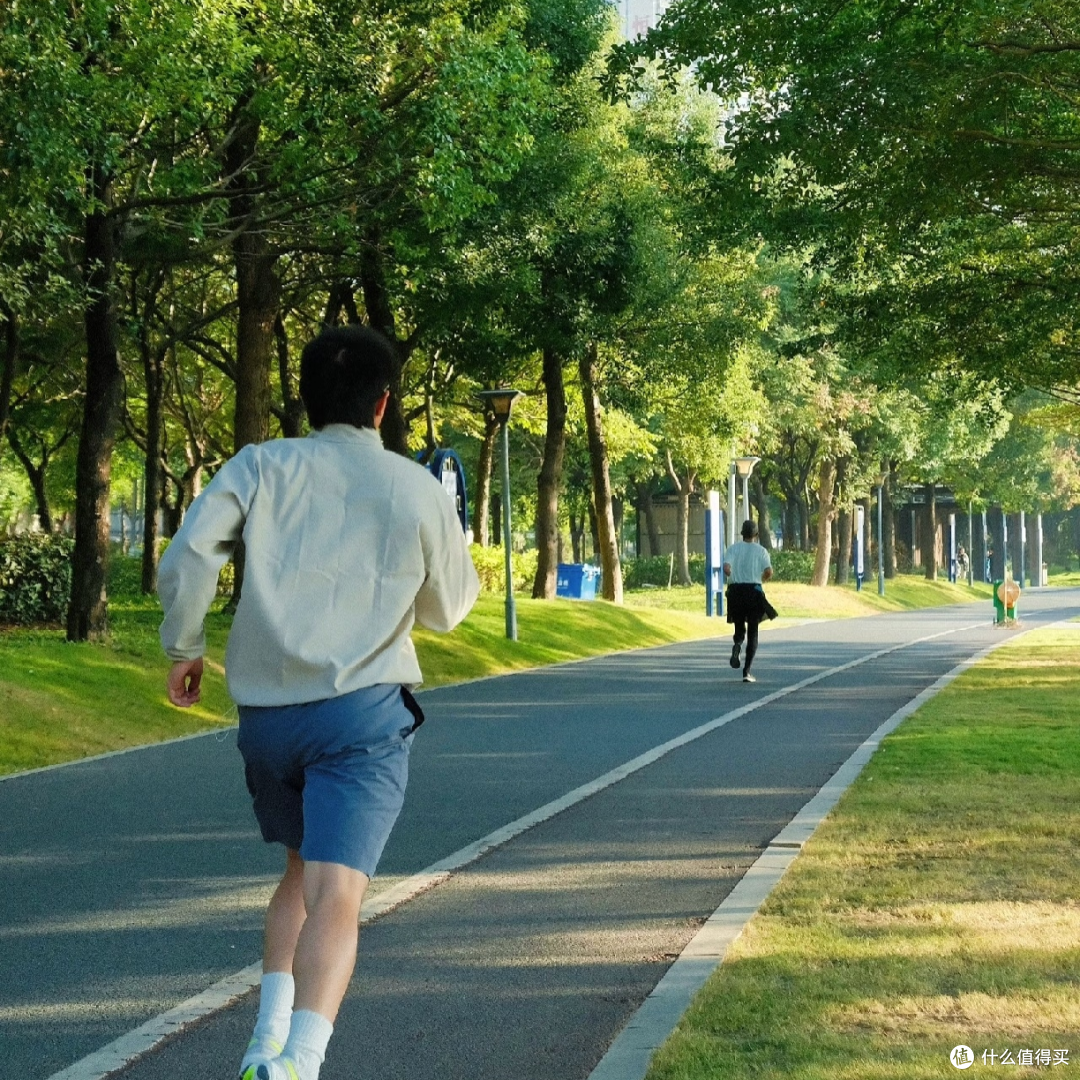 过年吃不停还不涨称?5个核心习惯,轻松守住体重防线