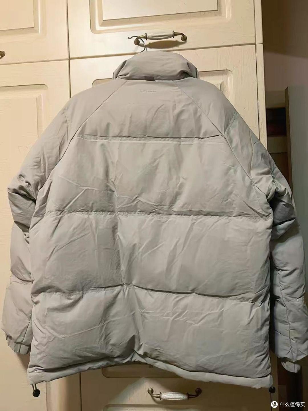 通勤穿了半个月，说说这件在小米有品入手的90白鸭绒羽绒服