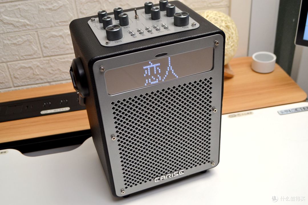 雅兰仕 K88 深度测评:提词清晰,音效堪比专业 KTV