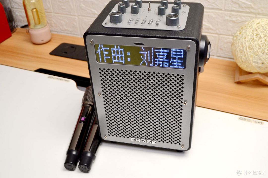 雅兰仕 K88 深度测评:提词清晰,音效堪比专业 KTV
