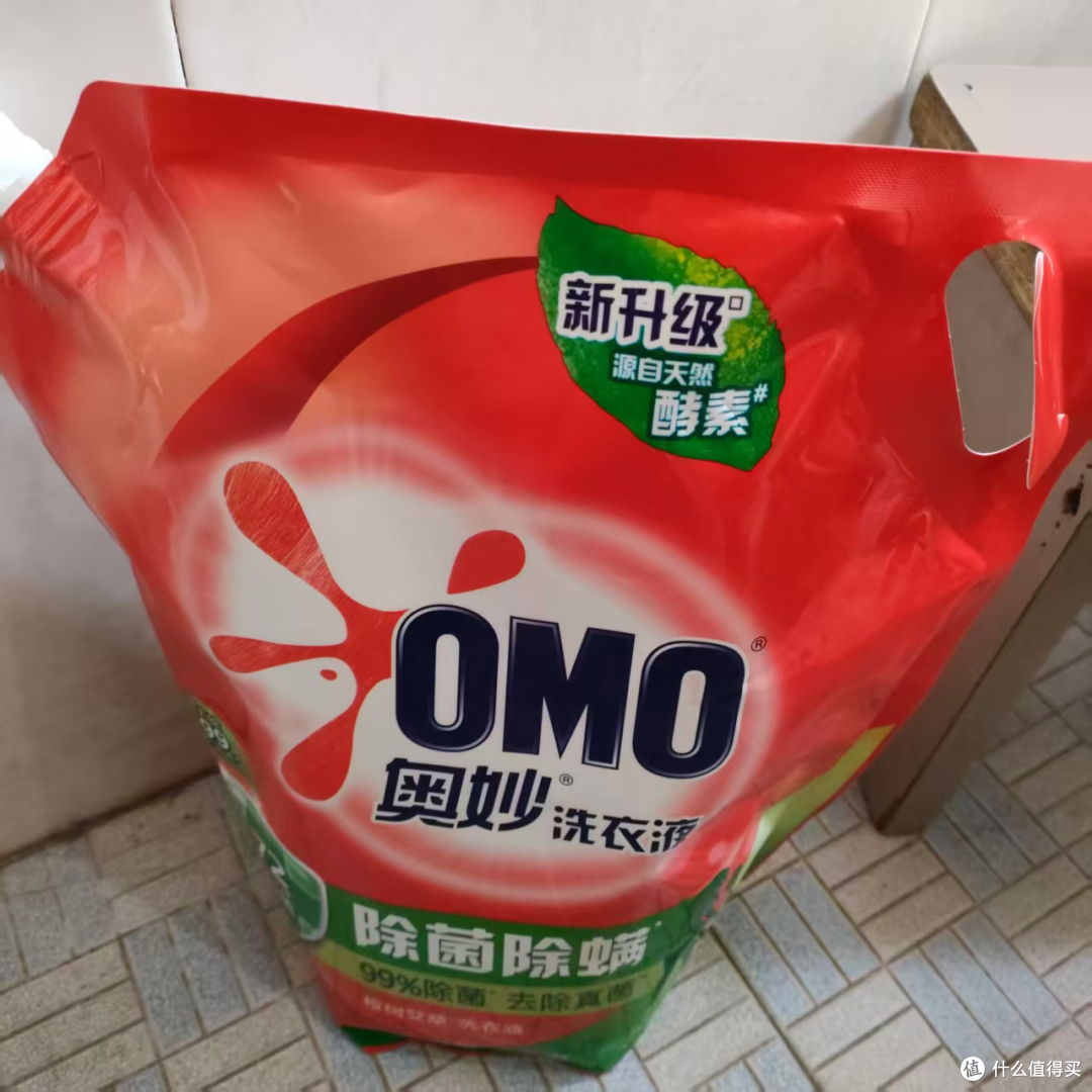囤货党狂喜！奥妙全效洗衣液12斤装神价来袭，解放双手的低调王牌