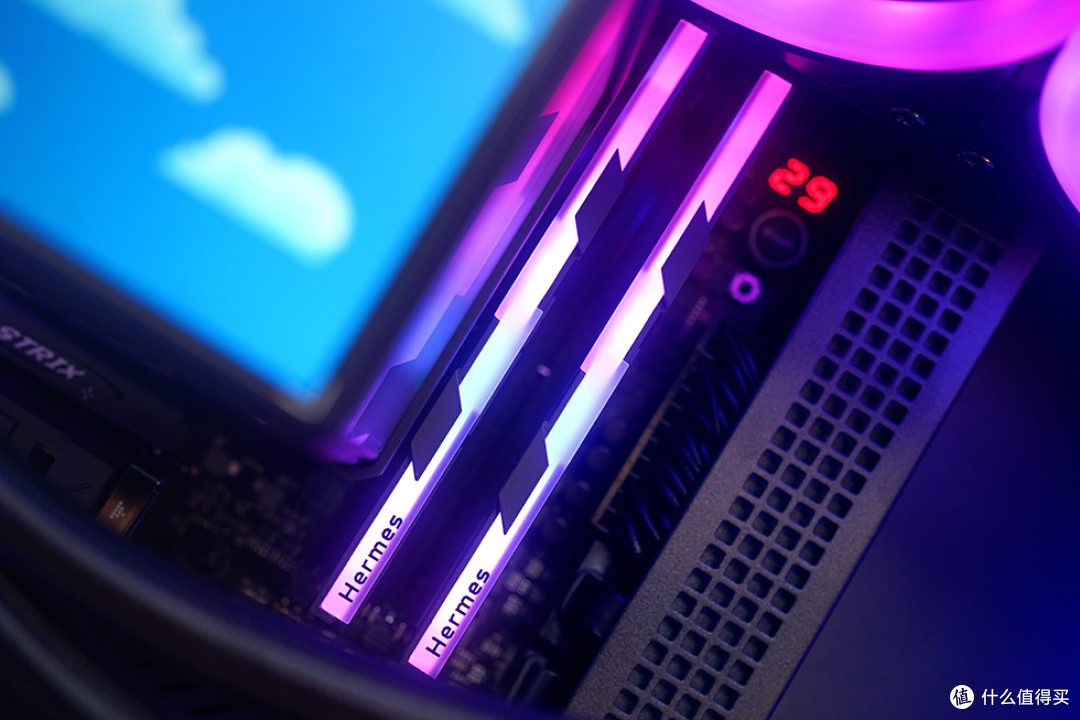265K+STRIX Z890-E+RTX5070Ti+九州风神 CL600 机箱装机效果展示