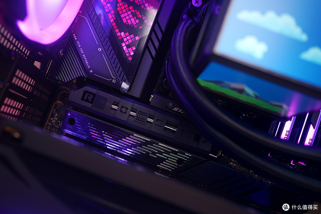 265K+STRIX Z890-E+RTX5070Ti+九州风神 CL600 机箱装机效果展示