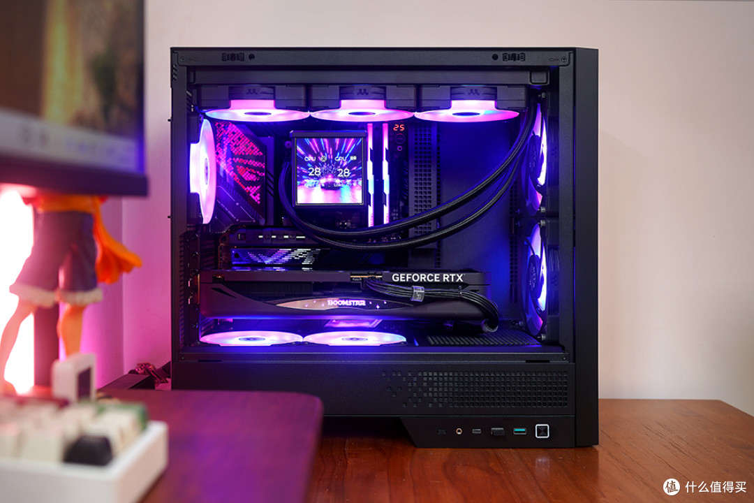 265K+STRIX Z890-E+RTX5070Ti+九州风神 CL600 机箱装机效果展示