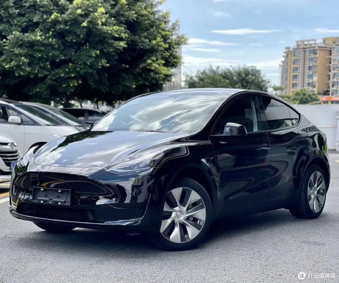 特斯拉Model Y:高端纯电SUV销量王者