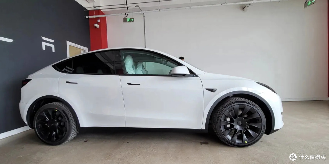 特斯拉Model Y:高端纯电SUV销量王者